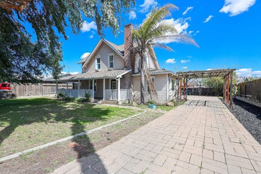 1006 Moffett Rd
