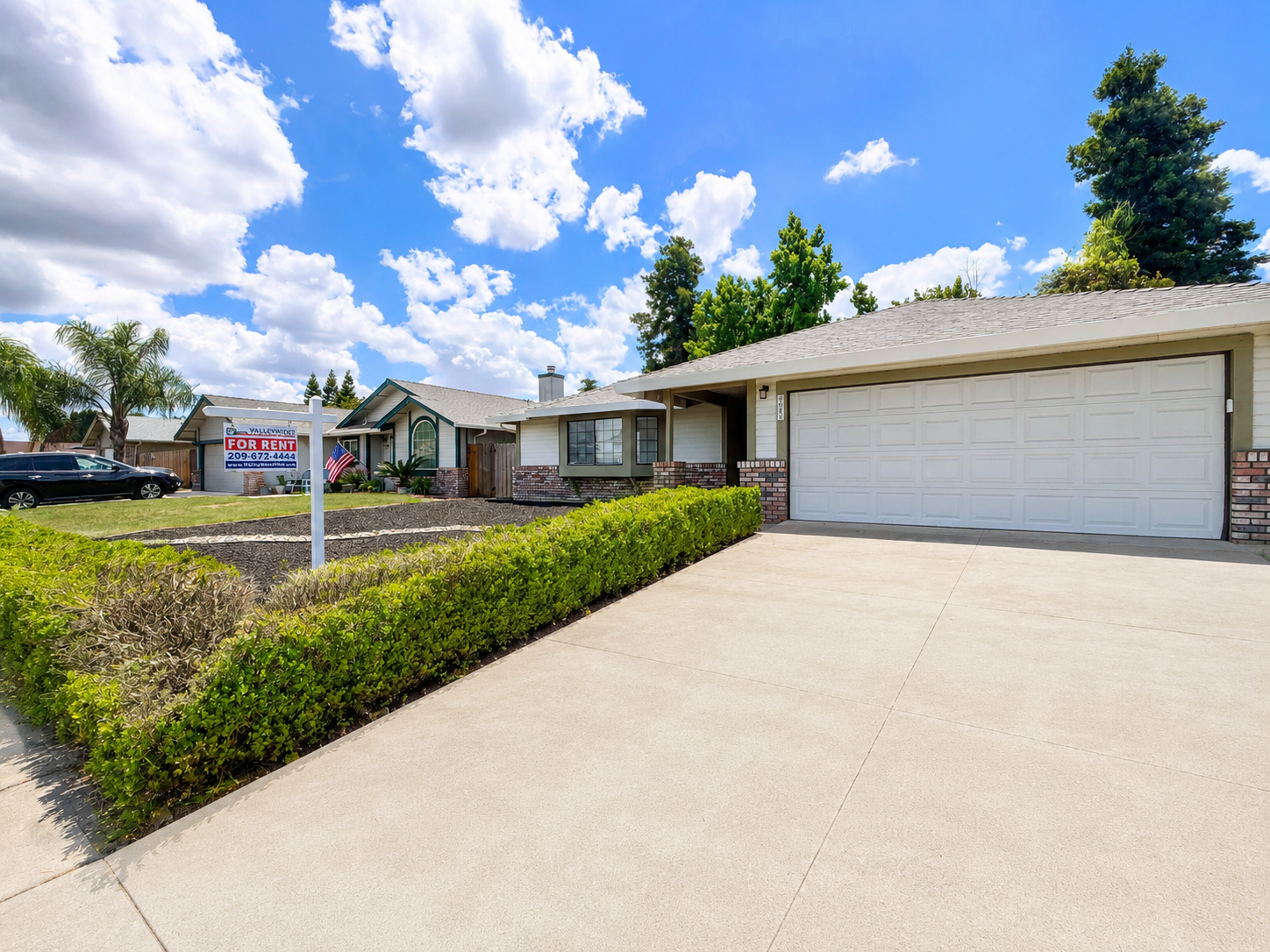 5208 Maximillian Drive
