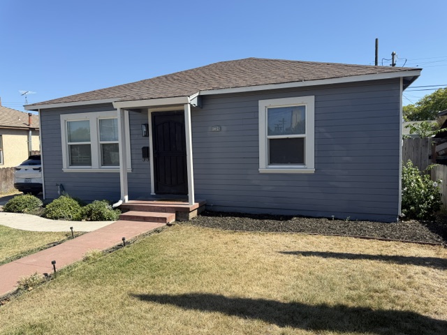 34 East Alpine Avenue