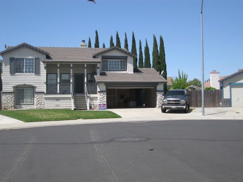 742 Cherryhills Court
